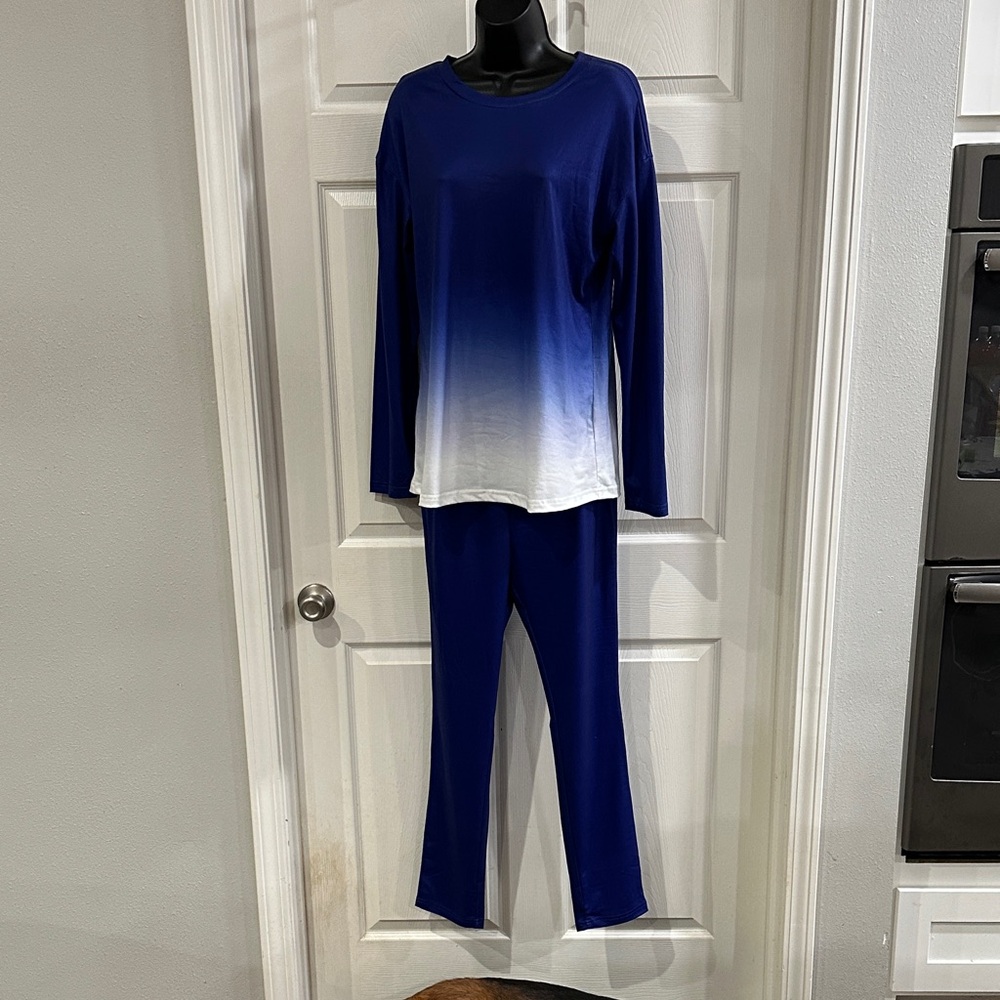 Blue and White Ombre Women's Lounge Set